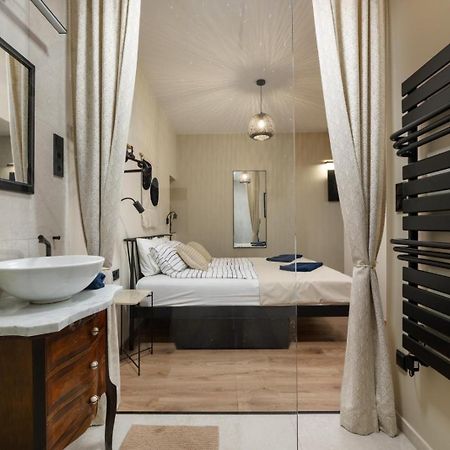 Secret Cave Premium Central Apartment Budapest Esterno foto